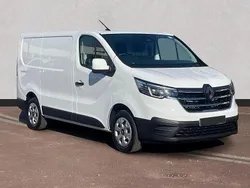 Solid glacier white New 2025 Renault Trafic Van | £20,990
