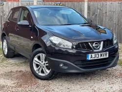 Black Used 2013 Nissan Qashqai Acenta SUV | £2,490 (Good price)