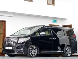 Black Used 2016 Toyota Alphard Executive MPV | £30,495
