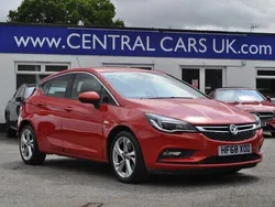 Red Used 2018 Vauxhall Astra SRi Hatchback | £8,995 (Good price)