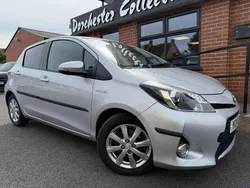 Silver Used 2014 Toyota Yaris Hybrid Plus Hatchback | £9,495 (Fair price)