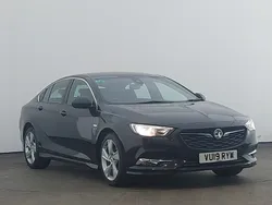 Black Used 2019 Vauxhall Insignia SRi Hatchback | £9,298 (A bit pricey)