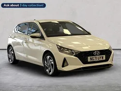 White Used 2022 Hyundai i20 SE Hatchback | £12,984 (Fair price)