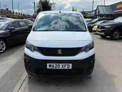 White Used 2020 Peugeot Partner S MPV | £6,995 (Fair price)