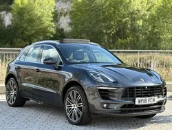 Grey Used 2018 Porsche Macan SUV | £25,990 (Fair price)
