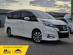 White Used 2017 Nissan Serena S MPV | £10,995 (Fair price)