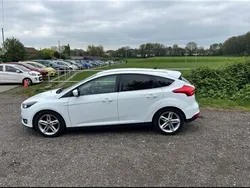 White Used 2015 Ford Focus Zetec Hatchback | £4,999 (Good price)