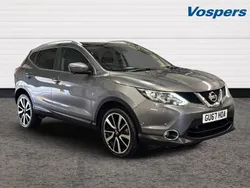 Grey Used 2017 Nissan Qashqai Tekna SUV | £10,900 (Fair price)