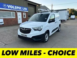 White Used 2019 Vauxhall Combo Edition MPV | £7,850 (Good price)