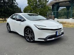 White Used 2023 Toyota Prius Hatchback | £22,995