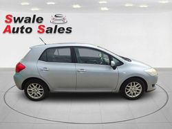 Blue Used 2007 Toyota Auris Hatchback | £2,295 (Fair price)