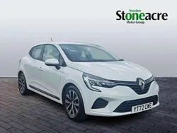 White Used 2022 Renault Clio V Iconic Hatchback | £12,700 (Good price)