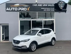 White Used 2018 MG ZS Excite Sedan | £9,450 (Fair price)