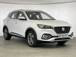 White Used 2021 MG HS Exclusive SUV | £15,795 (Fair price)