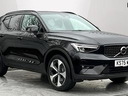 Grey New 2025 Volvo XC40 Plus SUV | £33,120 (Super price)