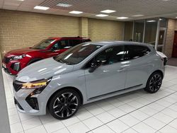 Grey Used 2024 Renault Clio V Techno Hatchback | £15,995 (Fair price)