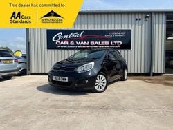 Black Used 2014 Kia Rio Hatchback | £3,790 (Fair price)