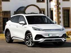 White New 2025 BYD Atto 3 Comfort SUV | £35,895 (Expensive)