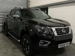 Black Used 2019 Nissan Navara Tekna Pickup | £17,289 (Good price)