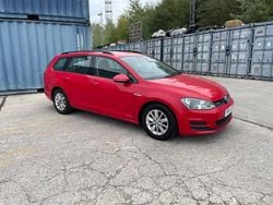 Red Used 2014 VW Golf VII Estate | £2,795 (Good price)