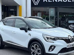 Used 2022 Renault Captur Techno SUV | £16,987 (A bit pricey)