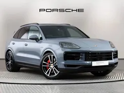 Arctic grey New 2025 Porsche Cayenne S E-Hybrid SUV | £99,750