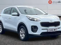 Metallic fusion white Used 2016 Kia Sportage SUV | £9,180 (Fair price)