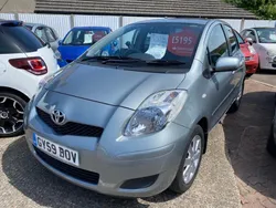 Silver Used 2009 Toyota Yaris Hatchback | £5,195 (Expensive)
