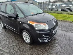Black Used 2011 Citroën C3 Picasso Exclusive MPV | £2,495 (Super price)