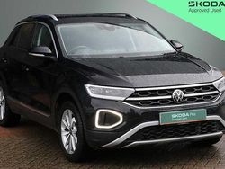 Used 2025 VW T-Roc Style SUV | £18,945 (Good price)