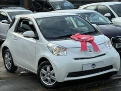 White Used 2014 Toyota iQ Hatchback | £6,990 (Expensive)