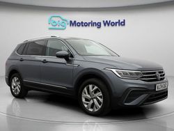 Grey Used 2024 VW Tiguan Allspace Life SUV | £26,000 (Fair price)