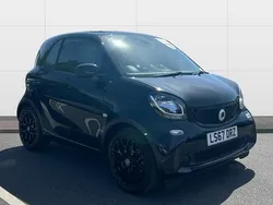 Black Used 2017 Smart ForTwo Coupé Premium Coupe | £8,173 (A bit pricey)