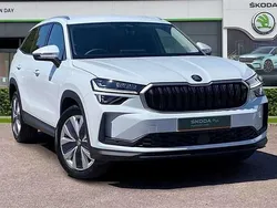 Moon white metallic New 2024 Skoda Kodiaq SE L SUV | £32,699 (Fair price)