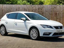 White Used 2018 Seat Leon SE Dynamic Hatchback | £9,395 (Fair price)