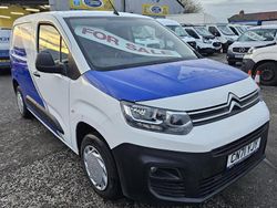 White Used 2021 Citroën Berlingo | £6,250 (Good price)