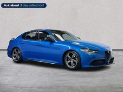 Blue Used 2019 Alfa Romeo Giulia Veloce Sedan | £17,490 (Fair price)
