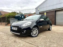 Black Used 2012 Renault Clio IV Dynamique Hatchback | £2,495 (Good price)