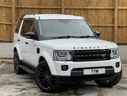 White Used 2015 Land Rover Discovery 4 SE SUV | £14,995 (Fair price)