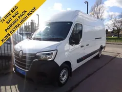 White New 2024 Renault Master Van | £26,990 (Super price)