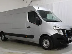 Silver Used 2021 Nissan NV400 Tekna Van | £10,995 (Fair price)
