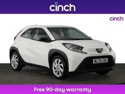 White Used 2022 Toyota Aygo X PURE SUV | £11,299