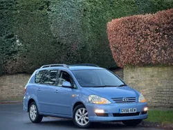 Blue Used 2006 Toyota Avensis Verso MPV | £1,499