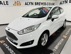 White Used 2013 Ford Fiesta Zetec Hatchback | £4,599 (Fair price)
