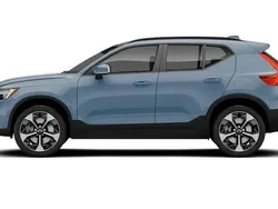 New 2026 Volvo XC40 Core SUV | £33,991 (Good price)