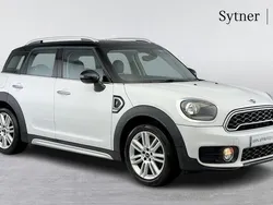 White Used 2019 Mini Cooper S Countryman Exclusive SUV | £20,500 (Fair price)