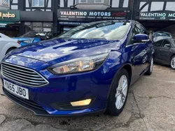 Blue Used 2016 Ford Focus Zetec Hatchback | £5,790 (Good price)
