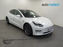 White Used 2020 Tesla Model 3 Standard Range Sedan | £16,495 (Fair price)