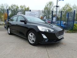 Black Used 2019 Ford Focus Zetec Estate | £9,495 (Fair price)
