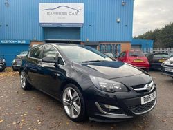 Black Used 2015 Vauxhall Astra SRi Hatchback | £3,775 (Fair price)